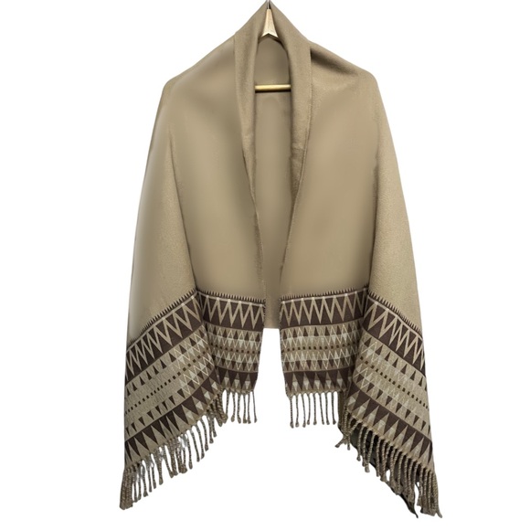 Cecchi e Cecchi Italy Native American Southwestern Boho Wool Poncho Shawl Scarf - Picture 1 of 9